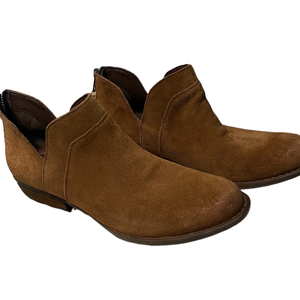 Born Size 9M Shari Brown Suede Booties/Ankle Boots New With Tag
